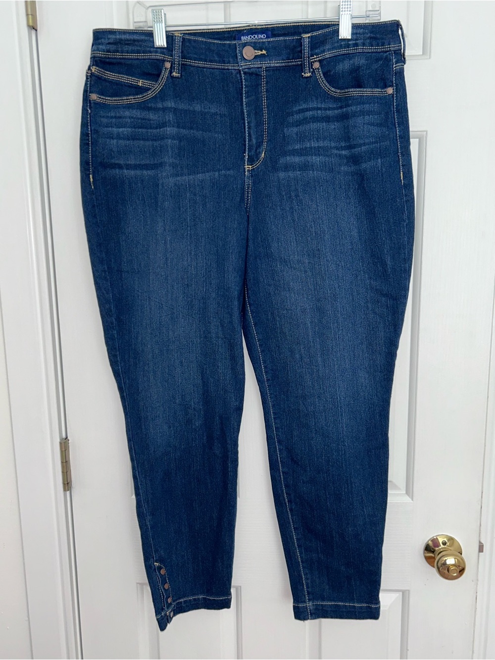 Bandolino Dark Blue Cropped Women's Jeans